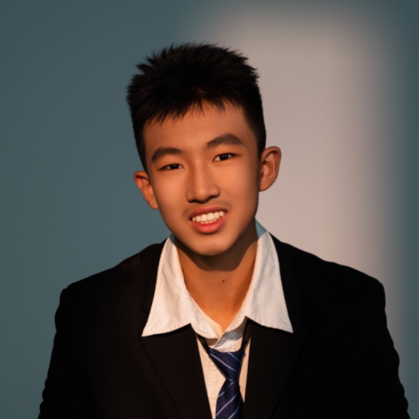 Photo of Jiawei Liu